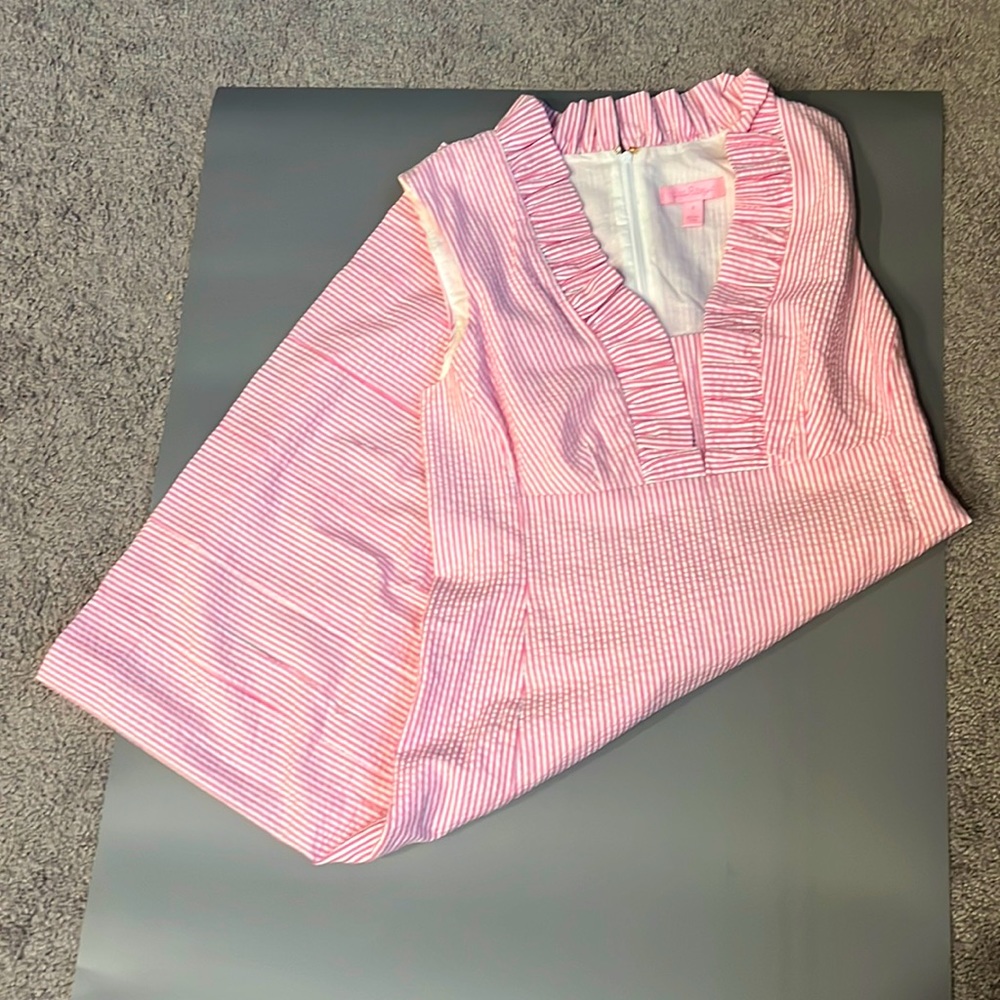 Lilly Pulitzer pink seer sucker ruffle v-neck mini dress size 2